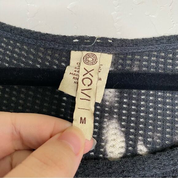 XCVI Blue + Cream Tie Die Mesh Fishnet Lagenlook Sweater Medium - Picture 5 of 11